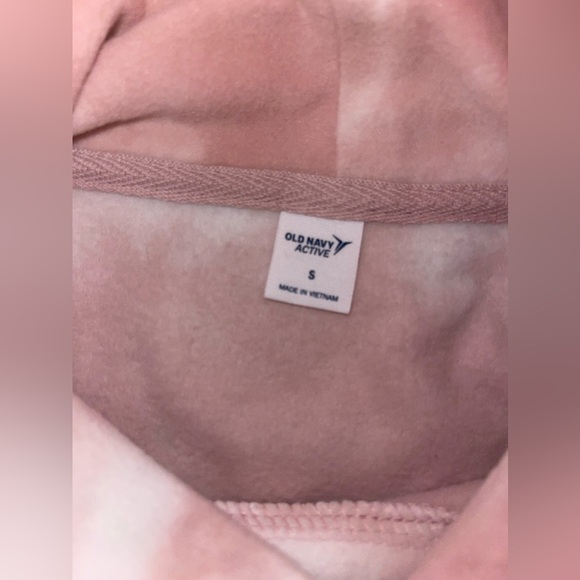 Old Navy Active Go Warm Cropped Crew Neck - Picture 4 of 4